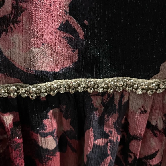 SLNY Formal Dress - Picture 2 of 4